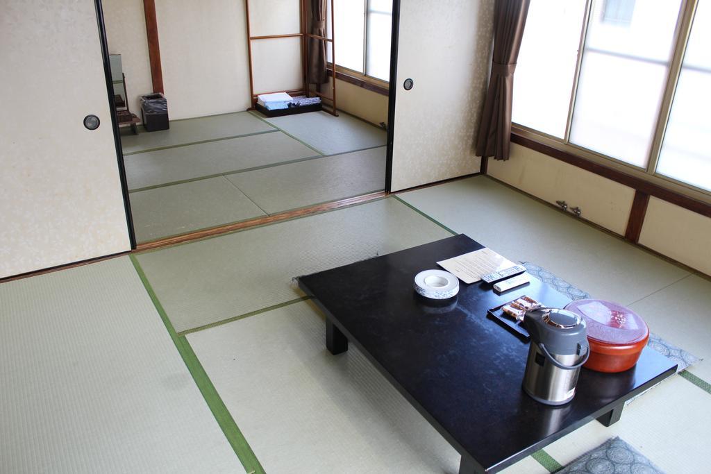 Kinokuniya Ryokan Fujisawa Camera foto